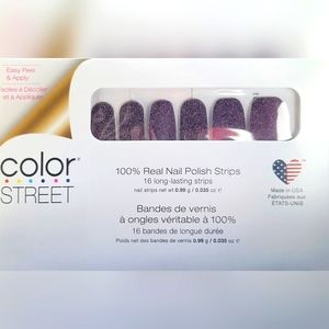 Color Street nail wrap- Night Terror